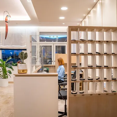 Hotel Marisa 3*